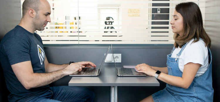 Maintaining Good Communications with Your Spouse During a Divorce is Important